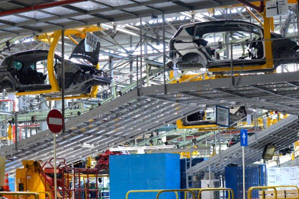 Angajații de la Ford, trimiși acasă din cauza unei CRIZE URIAȘE - val de CONCEDIERI