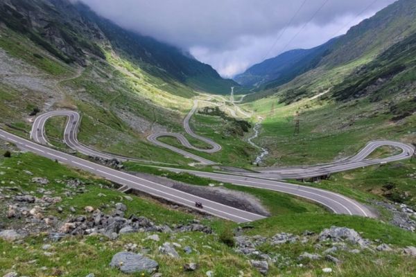 Circulația pe Transfăgărășan se închide temporar pentru un spectaculos eveniment auto
