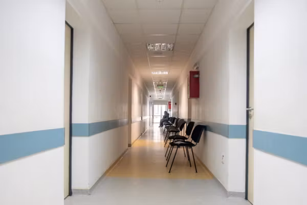 Operațiunea Jupiter la Spitalul Municipal Timişoara, într-un dosar de abuz în serviciu. Acuzații grave
