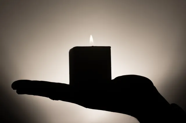 Doliu la un liceu din Suceava, în prima zi de școală. Doi elevi de 16 ani au murit într-un accident cumplit