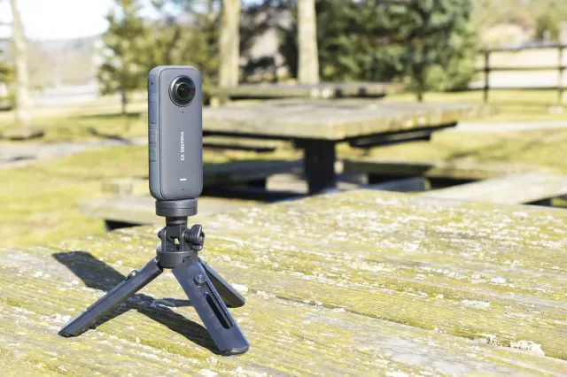 VIDEO: Camera de acțiune 4K cu filmare 360° devine trendul momentului în rândul creatorilor de conținut 