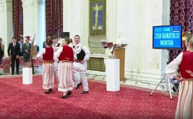 Dans în Parlament, în plină criză politică