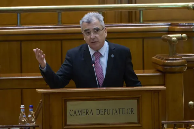 Petrișor Peiu:„Legea decarbonizării îi va obliga pe români să plătească mai mult și să stea în frig. AUR a votat împotrivă”