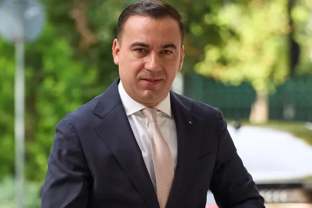 Bogdan Ivan rupe tăcerea despre întâlnirea cu ambasadoarea SUA: „N-aveam nevoie să vină americanii să-mi spună că Bolojan e o catastrofă”