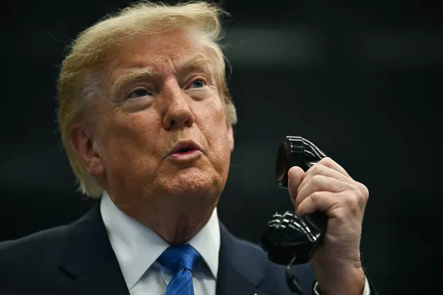 Trump anunță când s-ar putea încheia războiul cu Iranul: „Nici petrolul nu se va ieftini!”