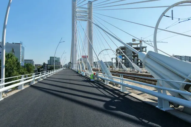 Podul Basarab se deschide circulației în această seară. Ciucu anunță când vor fi finalizate reparațiile