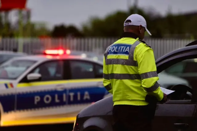 Amendă de peste 1.000 de lei pentru șoferii care fac această greșeală. Schimbare propusă în Codul Rutier