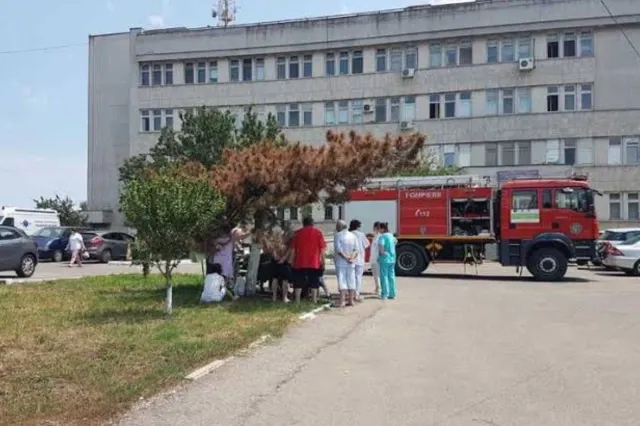 Fum în subsolul Spitalului CFR din Constanța. Pompierii au intervenit de urgență
