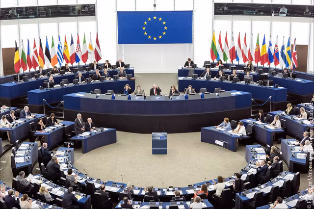 Vicepreședintele Parlamentului European cere mecanisme de despăgubire pentru românii afectați de scandalul ROBOR după amenzile Consiliului Concurenței