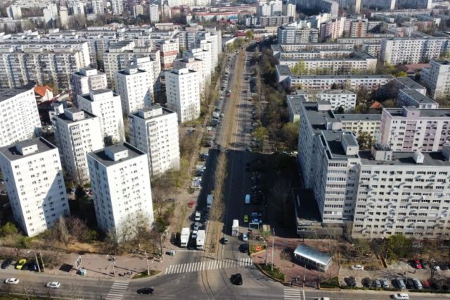 Reguli bloc 2026: Ce pățești dacă închizi balconul fără autorizație