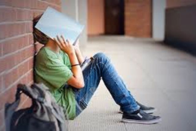 România, pe primul loc în UE la abandon școlar. Țara noastră are cea mai mare rată a tinerilor care renunță la studii