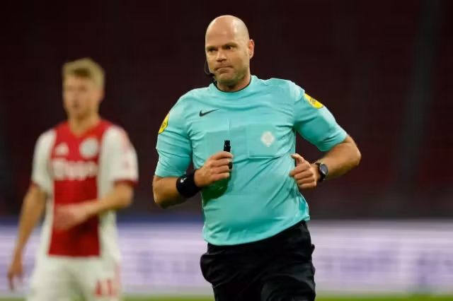 Arbitrul olandez Rob Dieperink, exclus de FIFA de la Cupa Mondială după o anchetă pentru agresiune sexuală în Londra