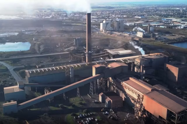 România vinde companiile de stat, alte state le naționalizează. Țara care încearcă să salveze cel mai mare producător de oțel -VIDEO