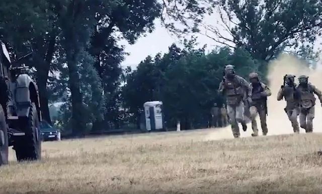 Rezerviștii până în 65 de ani, obligați la exerciții militare