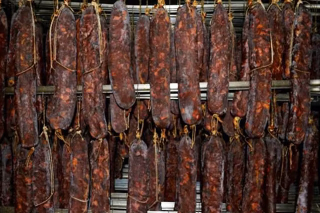 Veste bună pentru gastronomia românească. Babicul de Buzău devine oficial produs certificat european