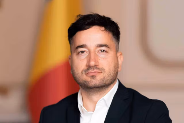 Lucian Mușat (deputat AUR): „Revenim la taxarea corectă a contractelor part-time. Este o reparație necesară pentru sute de mii de angajați și antreprenori. Așteptăm votul din plenul Camerei Deputaților pentru a face dreptate”
