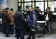 Criza economică face tot mai mulţi şomeri. Specialiştii estimează că numărul acestora va depăşi 500.000 în 2009 