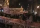 Poliţia din Atena a devenit ţinta violenţei tinerilor, în cadrul unei demonstraţii în capitala elenă