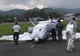 Un avion s-a răsturnat pe pistă din cauza unei rafale de vânt 