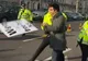 200 de oameni au protestat în faţa ambasadei Chinei la Londra