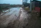Pe strada Tiparniţei din Bucureşti sunt necesare cizmele de cauciuc