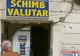 Patru case de schimb valutar din Drobeta Turnu Severin au fost amendate pentru nereguli privind securitatea