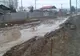 Locuitorii unei străzi din Bucureşti pot spune că locueisc într-o mocirlă