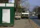 În cartierul Drumul Taberei, trotuarul a devenit loc de parcare