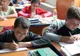 Un manual de biologie de liceu, dedicat "proslăvirii numelui lui Dumnezeu", îl pune la zid pe Darwin