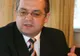 Boc îi invită pe "căpşunari" să-şi deschidă afaceri în România