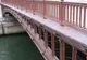 Sătenii dintr-o localitate suceveană au fost daţi în judecată pentru că şi-au construit singuri un pod
