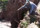 O casă a fost înghiţită de pământ, iar drumul de acces s-a prăbuşit, în Telega, judeţul Prahova 