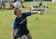 Un britanic a bătut recordul pentru controlarea unei mingi de fotbal: 24 de ore