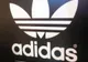 Profitul Adidas a scăzut în primul trimestru cu 97%