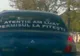 ,,Atenţie am luat permisul la Piteşti" - este avertismentul postat de un şofer în spatele autovehiculului