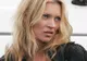 Kate Moss, scoasă din minţi de porumbei