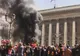 Sute de muncitori au protestat la Paris faţă de închiderea unei uzine