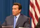 Arnold Schwarzenegger reduce salariile aleşilor locali cu 18%, din cauza crizei