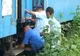 Un tren personal care venea de la Bucureşti a rămas blocat între staţii 