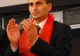 Eurocandidatul PSD Marius Oprescu ademeneşte cu bani tinere votante