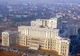 Zidurile din jurul Palatului Parlamentului ar putea fi dărâmate în folosul bucureştenilor