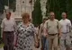 O familie ar putea tăia din buget 2.000 de euro din cauza recesiunii economice, potrivit unui studiu