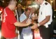 300 de romi au atacat opt poliţişti care făceau un control într-un târg din Roma