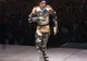 Fanii învaţă celebrul pas de dans al lui Michael pe YouTube
