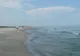 Doi turişti s-au rătăcit cu salteaua în larg