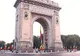 Peste 800 de militari au defilat, pe 29 iulie, pe sub Arcul de Triumf