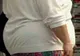 Persoanele cu datorii la bancă sunt predispuse la obezitate