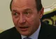 Băsescu le-a spus aleşilor locali din Dâmboviţa că, de astăzi, pot avea şcolile în responsabilitate