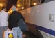 CFR va plăti despăgubiri călătorilor pentru întârzierile trenurilor şi accidentele de pe calea ferată