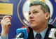 Predoiu, criticat de deputaţii PSD că nu a trimis în Parlament Codurile de procedură modificate